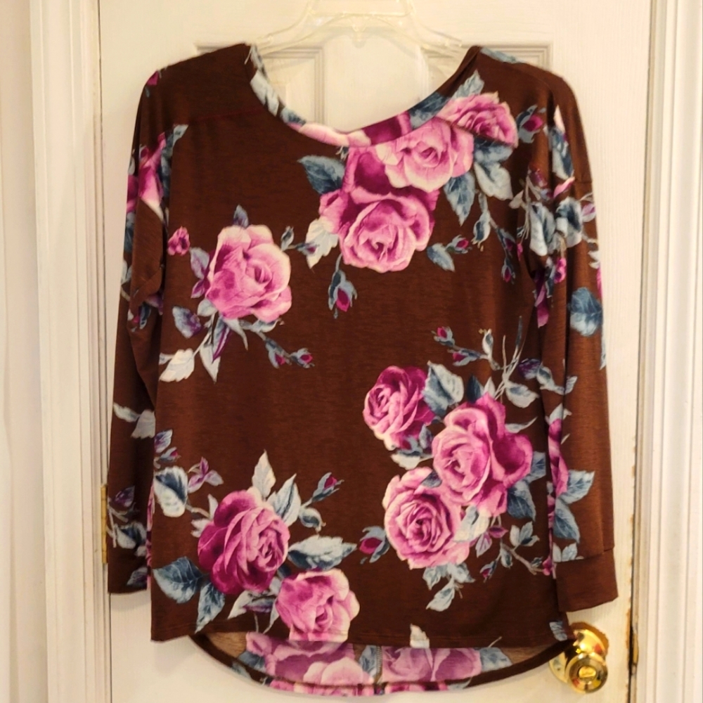 Sew In Love NWOT Rose Floral Print Long Sleeve Top S - Picture 4 of 10